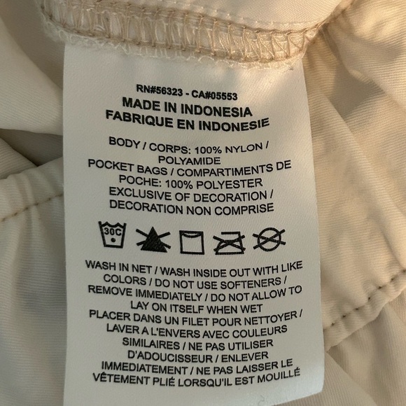 Nike Women's Off-White and Beige Joggers - Picture 9 of 9